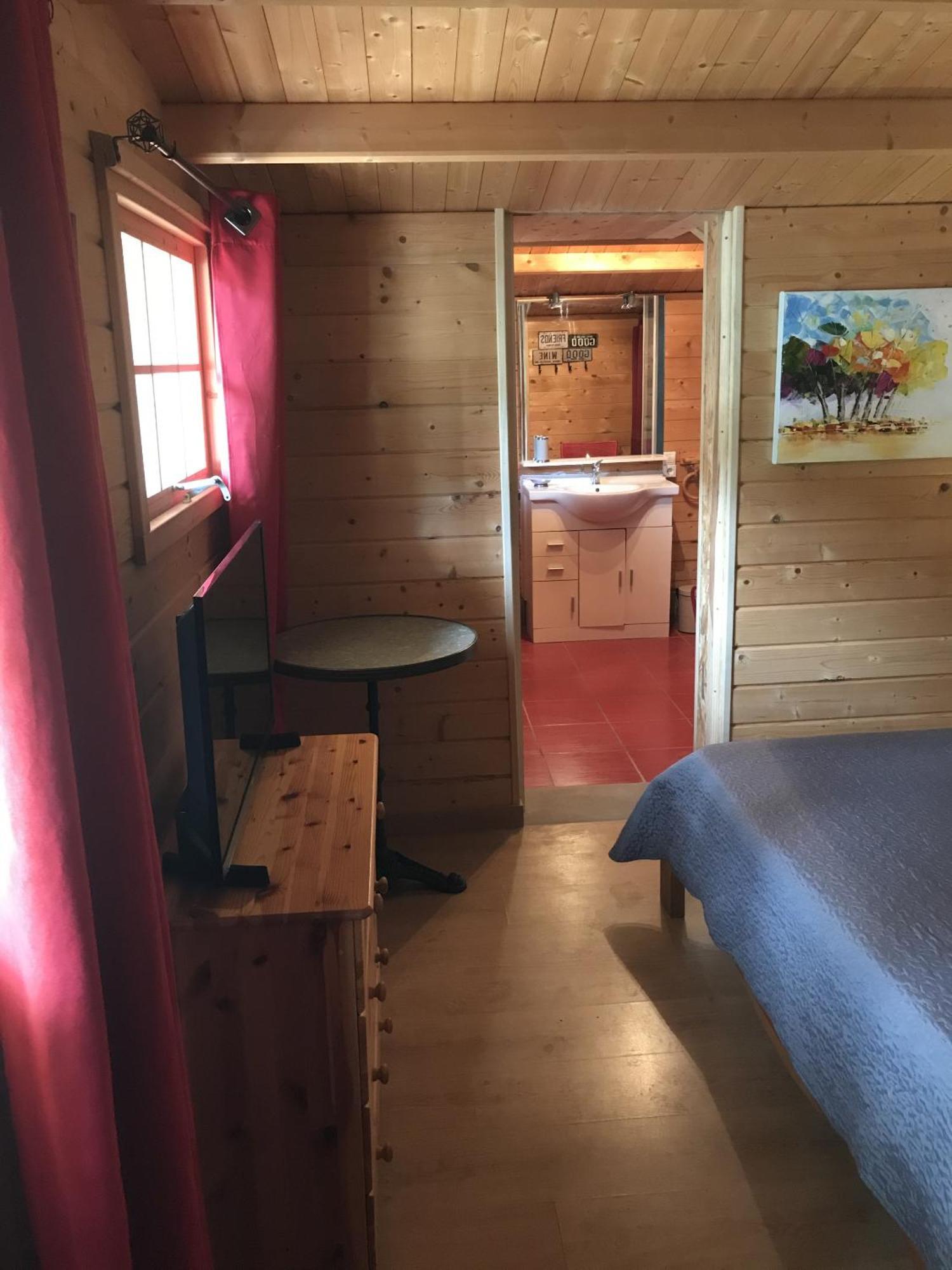 Mas De La Pinede Ex-Les Arbousiers Bed & Breakfast Bollene Room photo